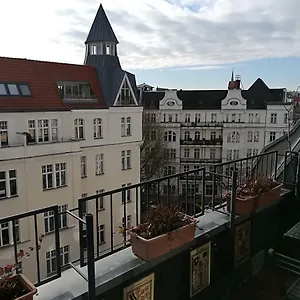ansbacher-unterm-dach.find-berlin-hotels.com/