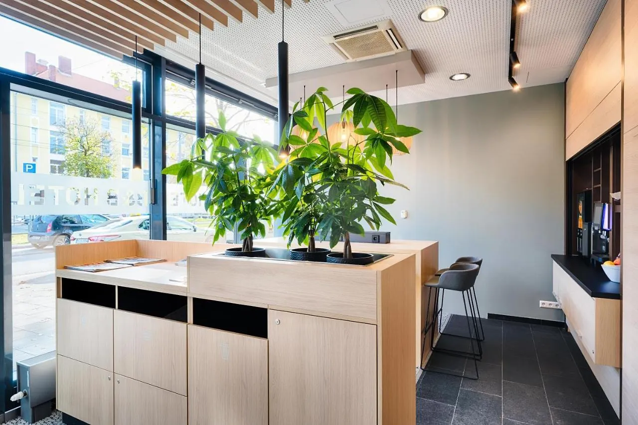 B&B Hotel Muenchen-Moosach  Munich