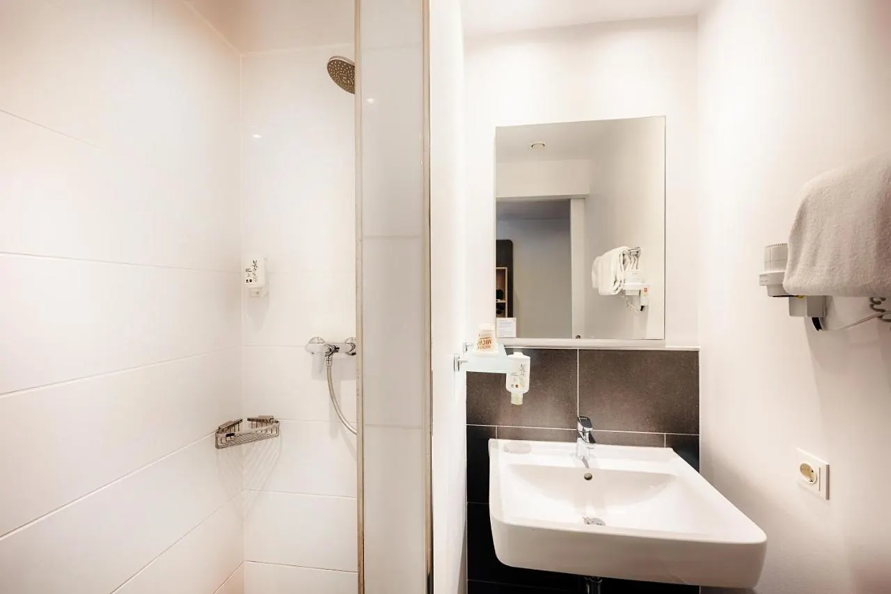 B&B Hotel Muenchen-Moosach