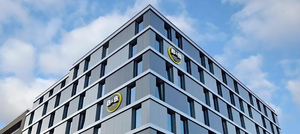 B&B Hotel Muenchen-Moosach